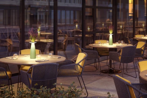 Интерьерная настольная лампа светодиодная с аккумулятором Ubiqua Flora 339104 (регулировка яркости, сенсорный выключатель, IP54)