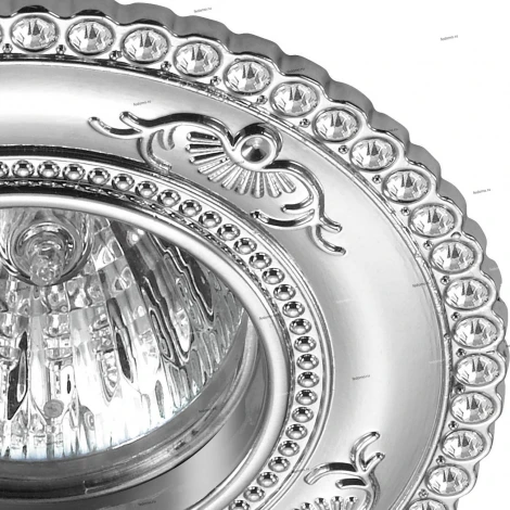 Встраиваемый точечный светильник Novotech Candi 370338