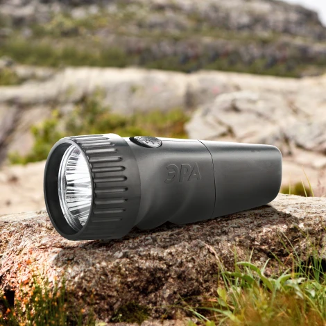 Ручной фонарь светодиодный аккумуляторный ЭРА SDA30M SDA30M