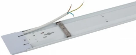 Настенно-потолочный линейный светильник светодиодный ЭРА SPO-5-50-6K-M (220V)