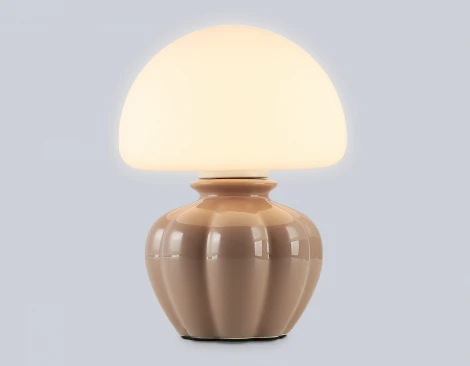 Настольная лампа с выключателем Ambrella High Light LH53247