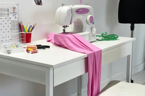 Стол Юниор Mebelson (ЛДСП,Металл/Светлое дерево,Белый) арт.SMU-01.2745