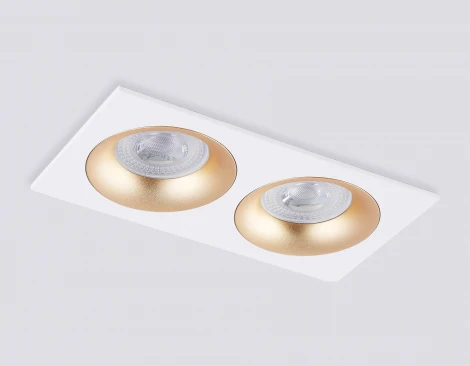 Точечный встраиваемый светильник Ambrella TECHNO SPOT TN102733 (220V)