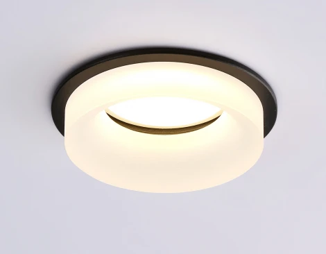 Встраиваемый точечный светильник Ambrella Techno Spot TN1303 (220V, круглые)