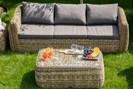 Журнальный столик из искусственного ротанга (гиацинт), цвет соломенный 4SIS Кальяри YH-S4663G TW