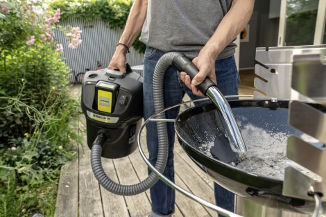 Пылесос сухой уборки для золы Karcher AD 2 Battery 1.348-300