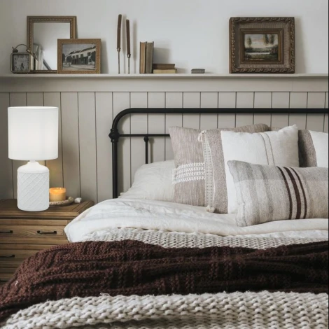 Настольная лампа Escada Akron 10165/L White E14*40W