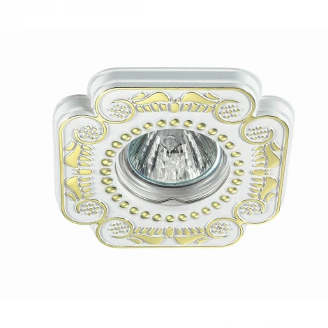 Встраиваемый точечный светильник Novotech Ligna 370286