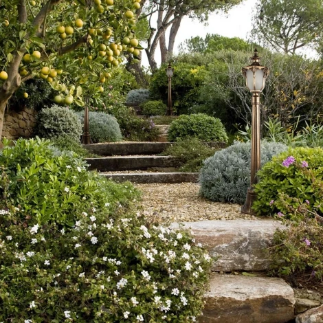 Наземный уличный фонарь Loft It Alessano 100017/1100 (220V, IP55)