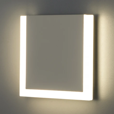 Настенный светильник Eurosvet Radiant 40146/1 LED белый