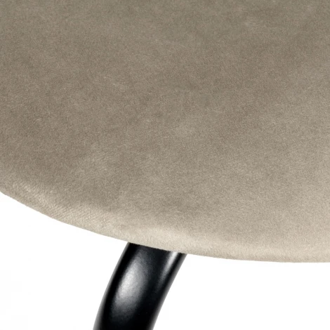 Стул Seven латте велюр с чёрными ножками Bradex Home RF 0253