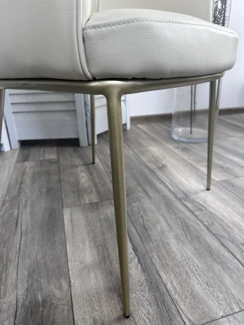 Стул БРУНО (BRUNO) цвет МОЛОЧНЫЙ Milk T1-02, экокожа / шампань, ®DISAUR M-City 64386