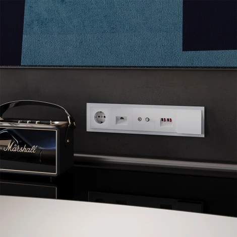 Рамка на 5 постов (белый, матовый, стекло) Voltum S70 VLS110502