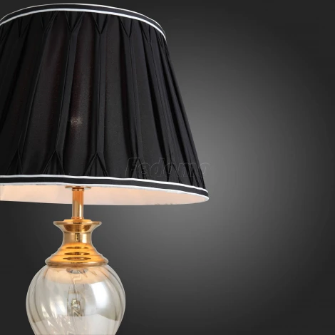 Интерьерная настольная лампа ST Luce Vezzo SL965.224.01