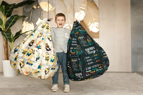 Детское кресло мешок Dreambag Миньены L (Классический) 5604301