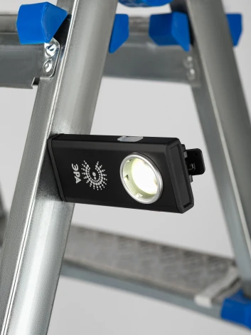 Ручной фонарь светодиодный аккумуляторный ЭРА RA-802 RA-802