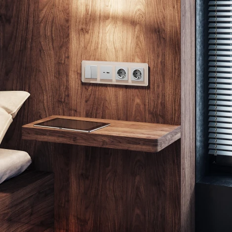 Рамка на 4 поста Elite (дымчатый, стекло) Werkel W0042417 (a057877)