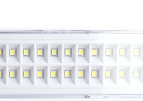 Светильник аккумуляторный переносной One 90LED Feron EL132 48989
