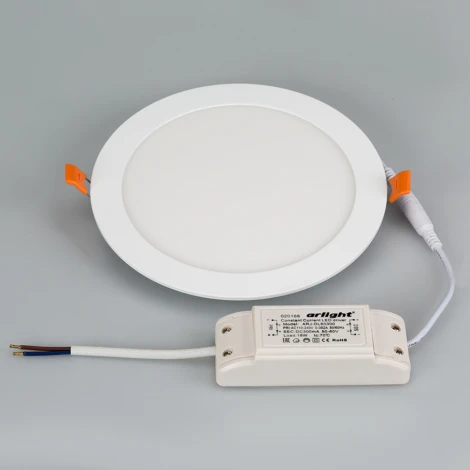 Встраиваемый точечный светильник Arlight DL 020116 (LED, 220V, круглые, IP40)