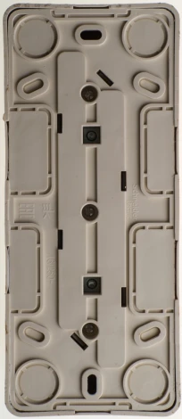 Розетка накладная тройная с заземлением и шторками (сосна) Systeme Electric Etude PA16-012D