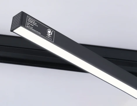светильник магнитный светодиодный трековый для шинопровода Magnetic 48V Ambrella Track System GL3608