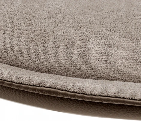 Кресло Bradexhome LOBSTER CHAIR латте искусственная замша, коричневый