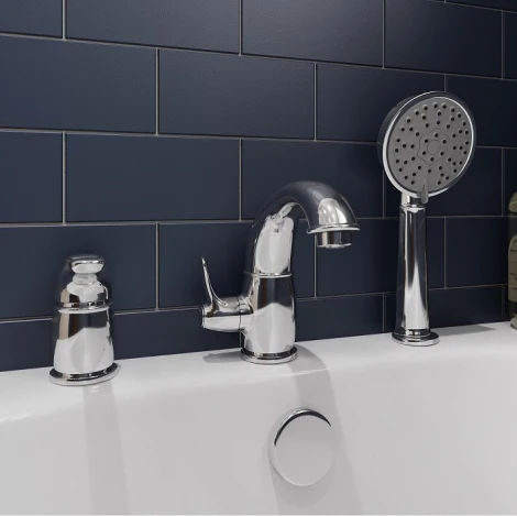 Смеситель IDDIS Oldie OLDSB30i07 на борт ванны