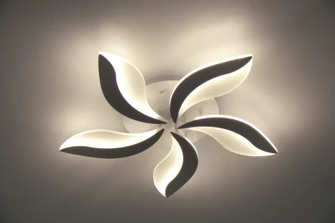 Потолочная люстра Escada 10214/SG (60W) (регулировка яркости, LED, 220V, пульт управления, цветы)