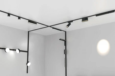 Трековый светильник магнитный 9W 48V Italline IT09-9019 black 4000K (LED, круглые)