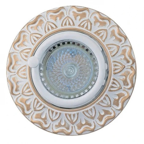 Встраиваемый точечный светильник L'Arte Luce Aversa L11851.47