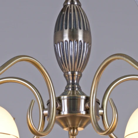 Потолочная люстра на штанге Reluce 02263-0.3-05 AB (220V)