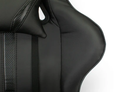 Кресло игровое Zombie A4 черный эко.кожа с подголов. крестовина пластик