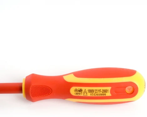 Отвертка шлицевая диэлектрическая Stekker 39767