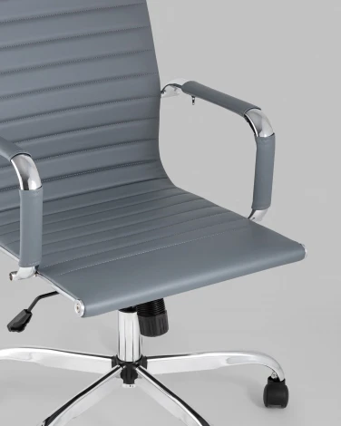 Кресло руководителя TopChairs City серый УТ000001512