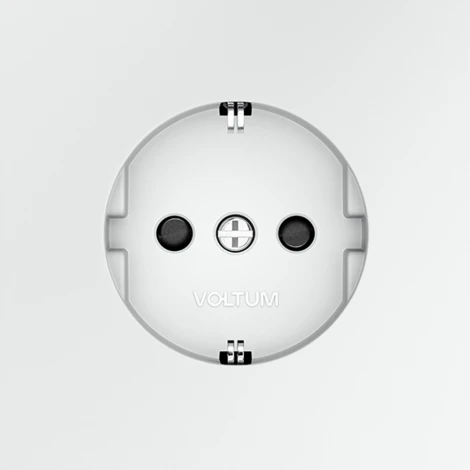 Розетка с заземлением и шторками (белый матовый) Voltum S70 VLS040202