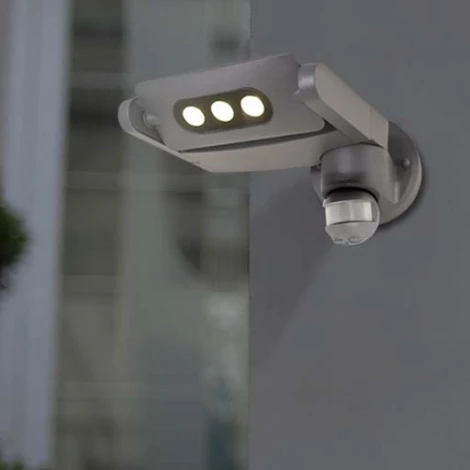 Настенный светильник уличный светодиодный с датчиком движения и освещенности Oasis Light LEDSPOT W6144S-1-PIR S