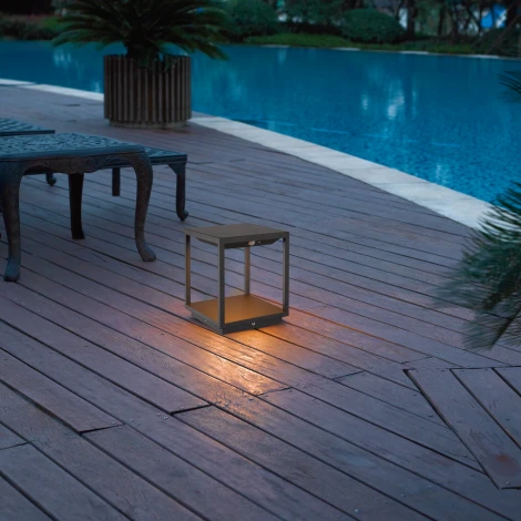 Наземный светильник Mantra Meribel 7085