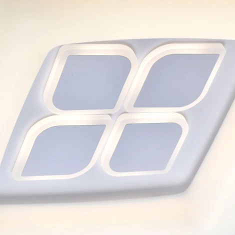 Потолочный светильник DeMarkt Эрида 706010801 (LED, 220V, пульт управления)
