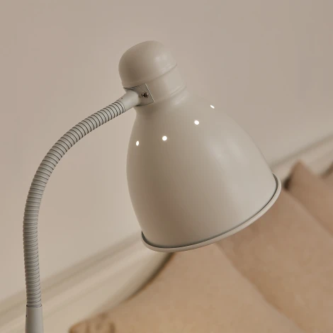 Торшер напольный под лампу Е27, 60W, с регулировкой наклона, белый Uniel UML-T701 E27 WHITE