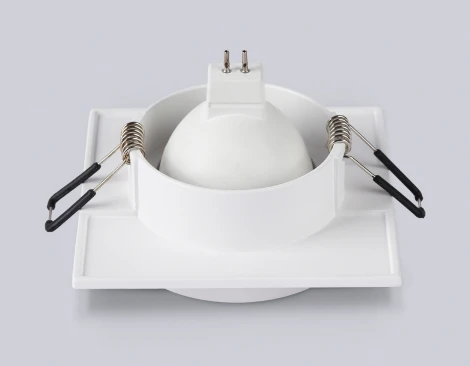 Встраиваемый точечный светильник Ambrella Techno Spot TN30709 (220V)