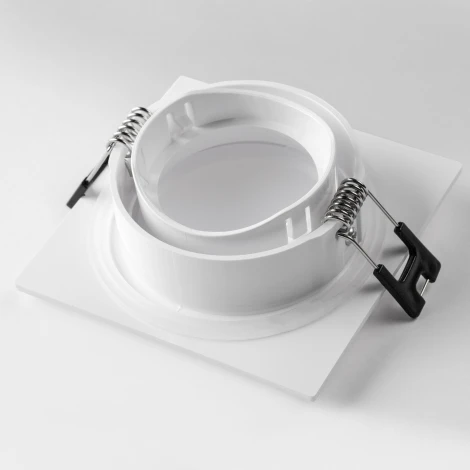 Встраиваемый светильник без источника света Lightstar Piano 012816 (IP65)