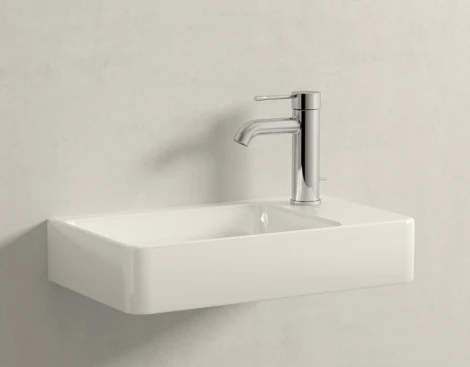 Смеситель Grohe Essence New 23590001 для раковины