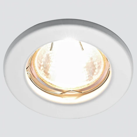 Встраиваемый точечный светильник Ambrella Литье Штамповка FT9210 WH (220V)