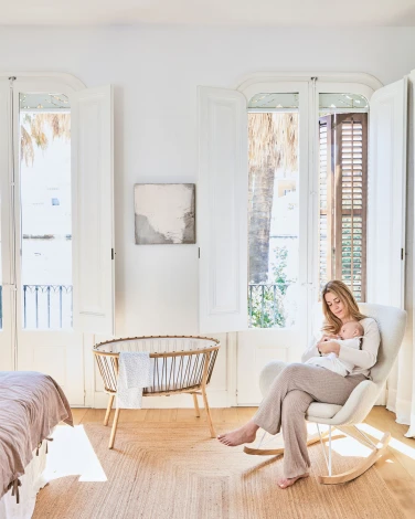 Кресло-качалка La Forma (ex Julia Grup) Vania (Белый/ Металл,Пена,Фанера,Дерево,Сталь,Ясень)