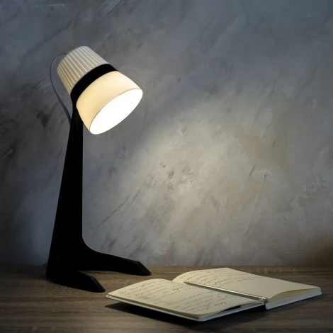 Настольная лампа 40W E14 с выключателем черный/белым Uniel ULO-K22 D/E14/A BLACK/WHITE