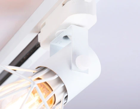 Трековый светильник однофазный 220V Ambrella Track System GL5001 со сменной лампой