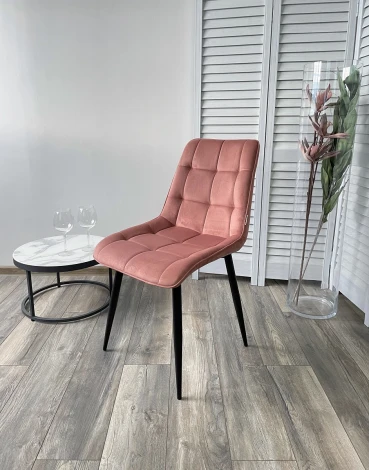 Стул CHIC BLUVEL-52 розовый / черный каркас
