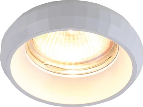 Встраиваемый точечный светильник Divinare Scugnizzo 1737/03 PL-1 (220V)