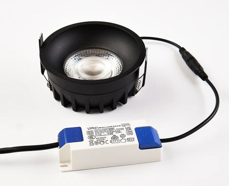 Встраиваемый светильник Italline IT08-8032 black 4000K