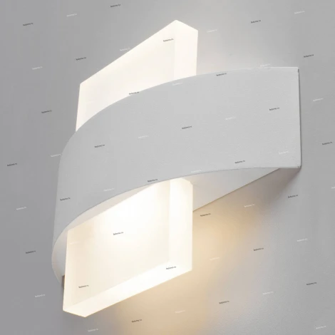 Настенный светильник Arte Lamp Croce A1444AP-1WH (LED, 220V, IP54)